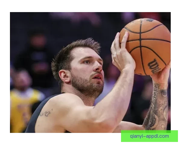 湖人连败止步活塞双杀无缘十连胜詹姆斯带伤仍准三双东契奇32分遗憾收官